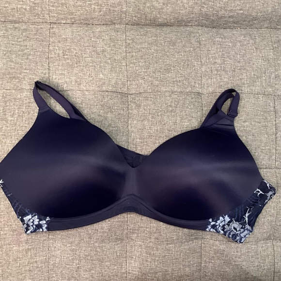 46DDD DEESSEE BRA NAVY LACE BRA - Picture 1 of 7
